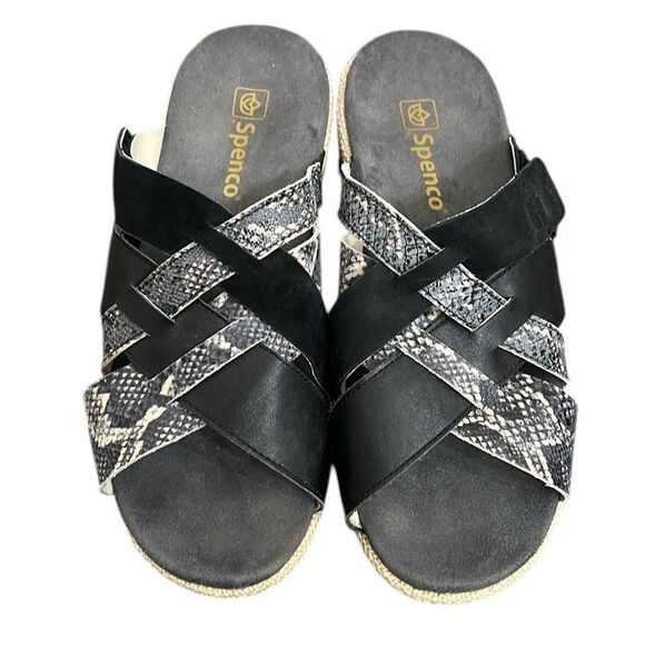 Spenco Orthotic Sandal Woman’s Size 9 Wide Slip On Multi Strap Snake Memphis - Picture 1 of 10